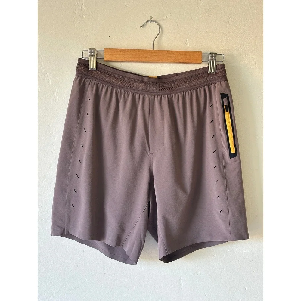 NEW‎ Ten Thousand Session Short 7